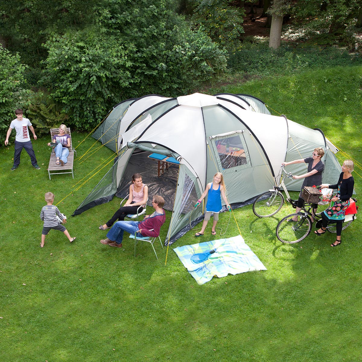 SKANDIKA KORSIKA 10 BERTH XXL-FAMILY-CAMPING-TENT NEW